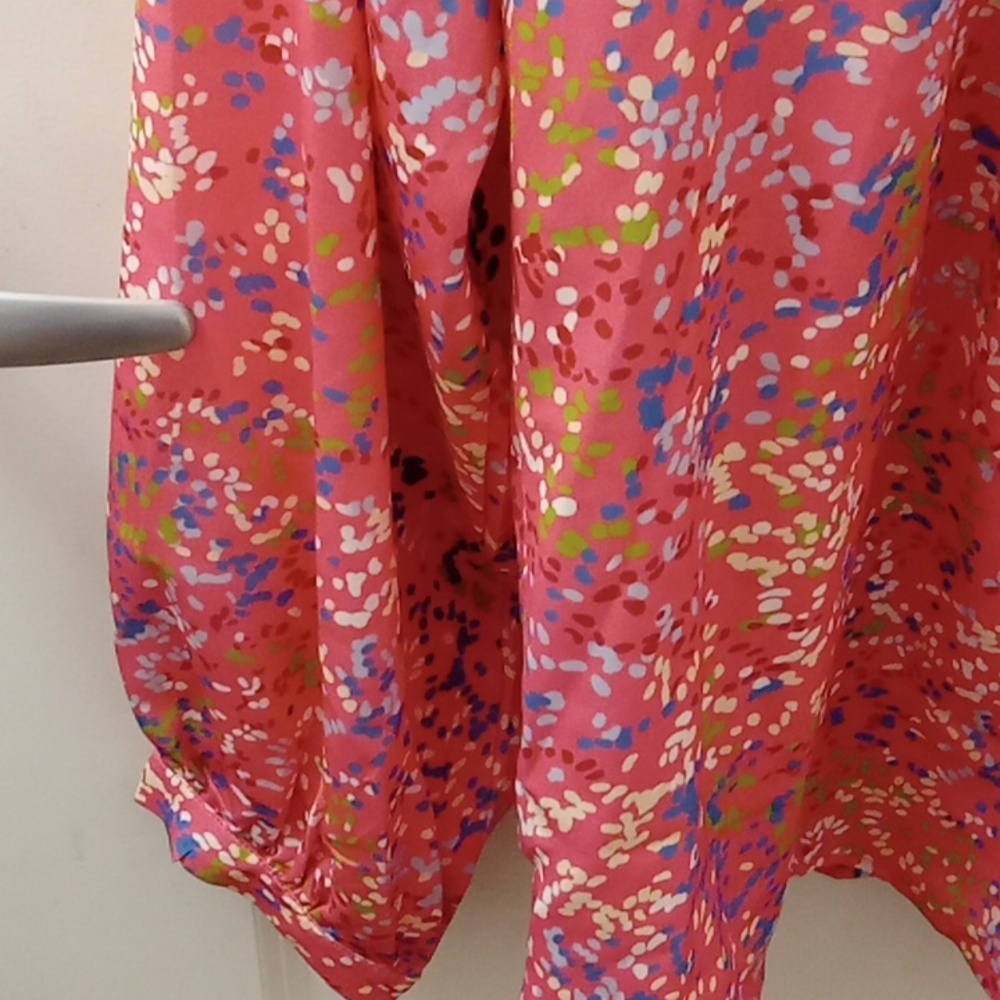 Blouse - Picture 2 of 8